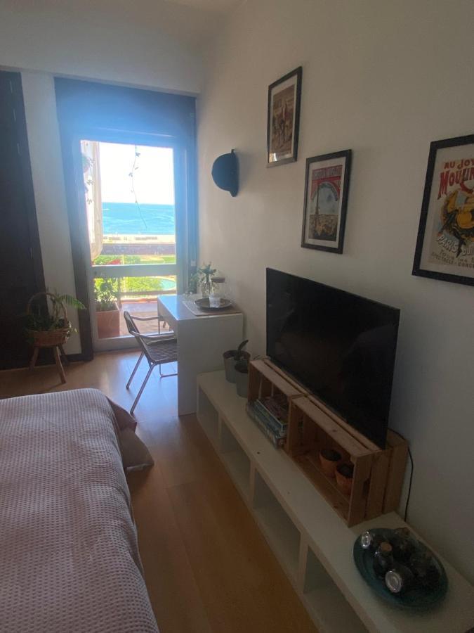 Amazing Private Room In Apartment With Sea Beach View - Pool - Park - Private Condominium - Access To The Beach Oeiras Luaran gambar